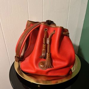 Vintage Red Dooney & Bourke All Weather Leather bucket purse good condition!